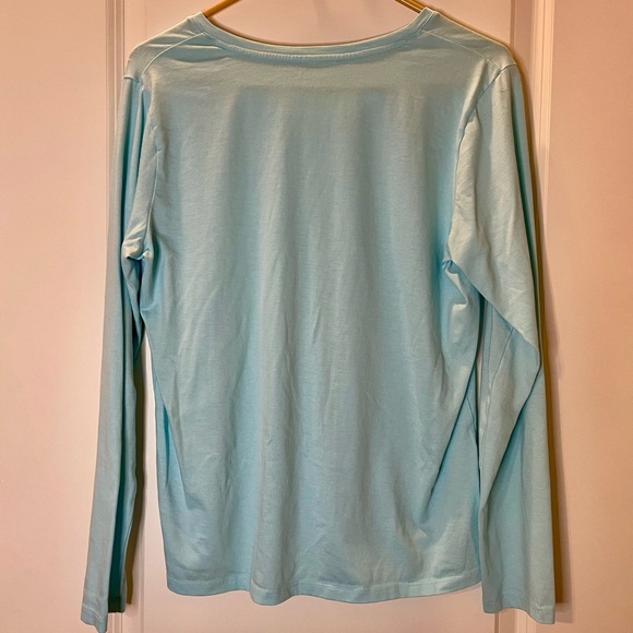 Lands End Light Blue Loose Fit Long Sleeve Shirt V Neck Size M - Picture 3 of 3